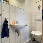 Seenest - Huebsches, Sehr Gut Ausgestattetes In Seenaehe