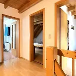 Seenest - Huebsches, Sehr Gut Ausgestattetes In Seenaehe Nyaraló *