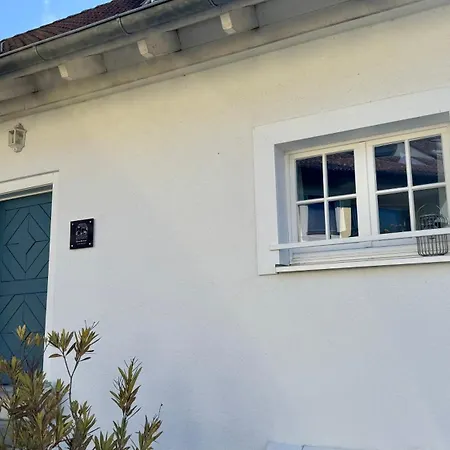 Seenest - Huebsches, Sehr Gut Ausgestattetes In Seenaehe Nyaraló